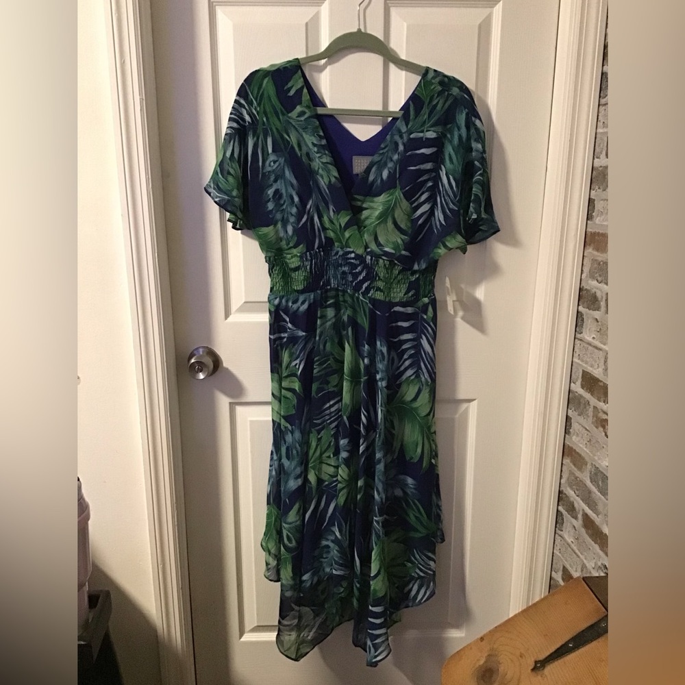 NWT! Rabbit Rabbit Rabbit Green and Blue Leaf High Low Dress